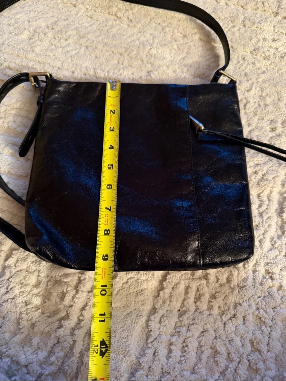 HOBO Classic Black Leather Crossbody Bag - Sleek Everyday Style